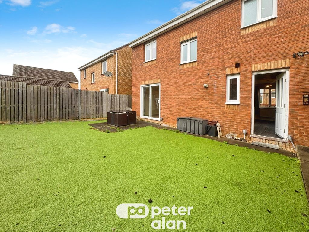 Property photo 2 of 12 Image