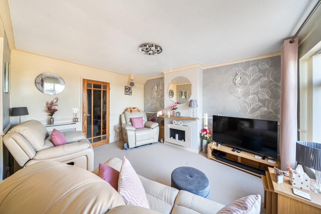 Property photo 2 of 18 Reception