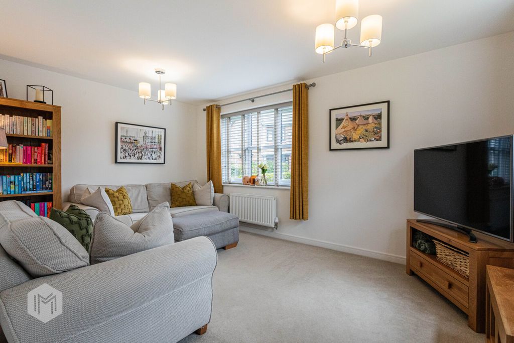 Property photo 3 of 27 Picture No. 08