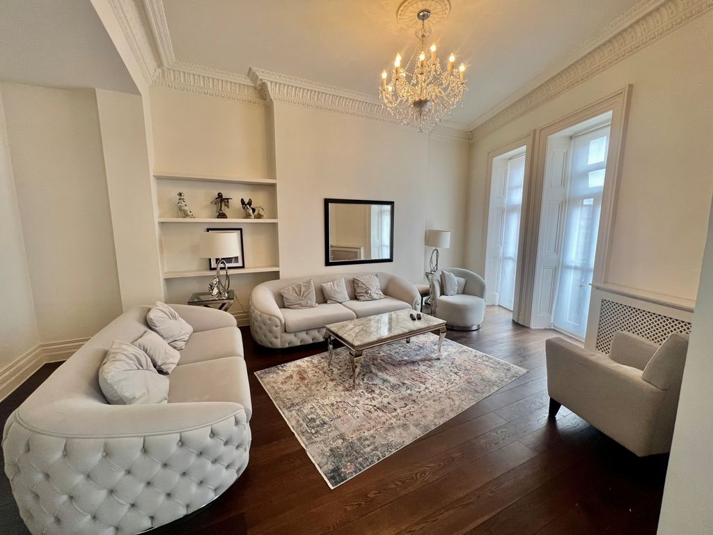 Property photo 1 of 6 Photo 3