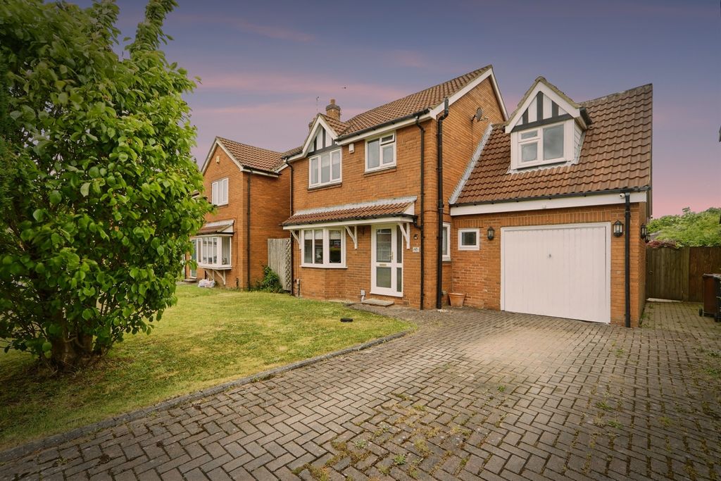 Property photo 1 of 30