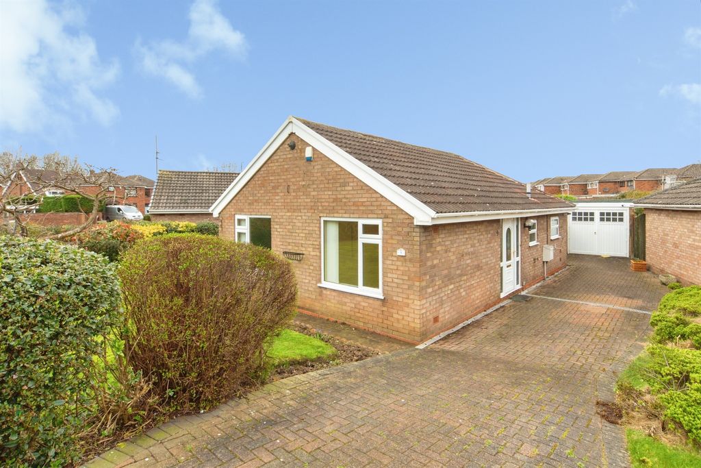 Property photo 1 of 21