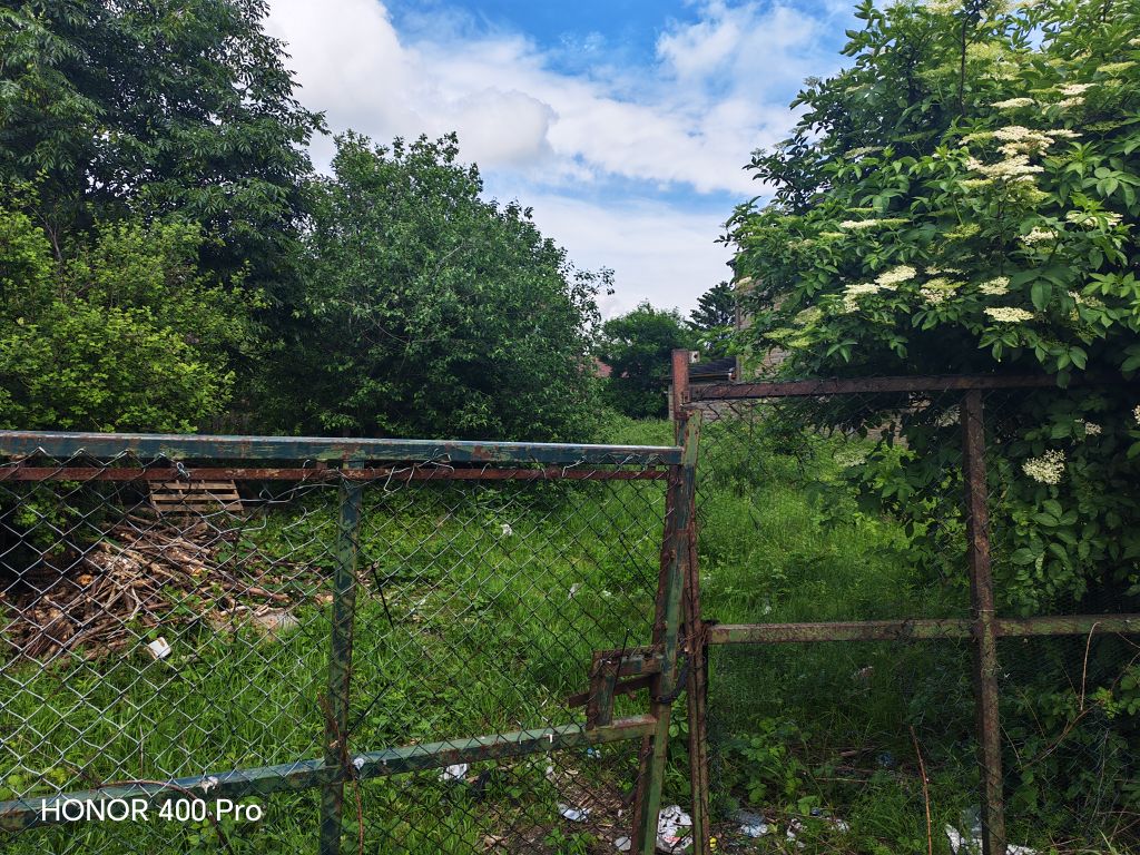 Property photo 3 of 4