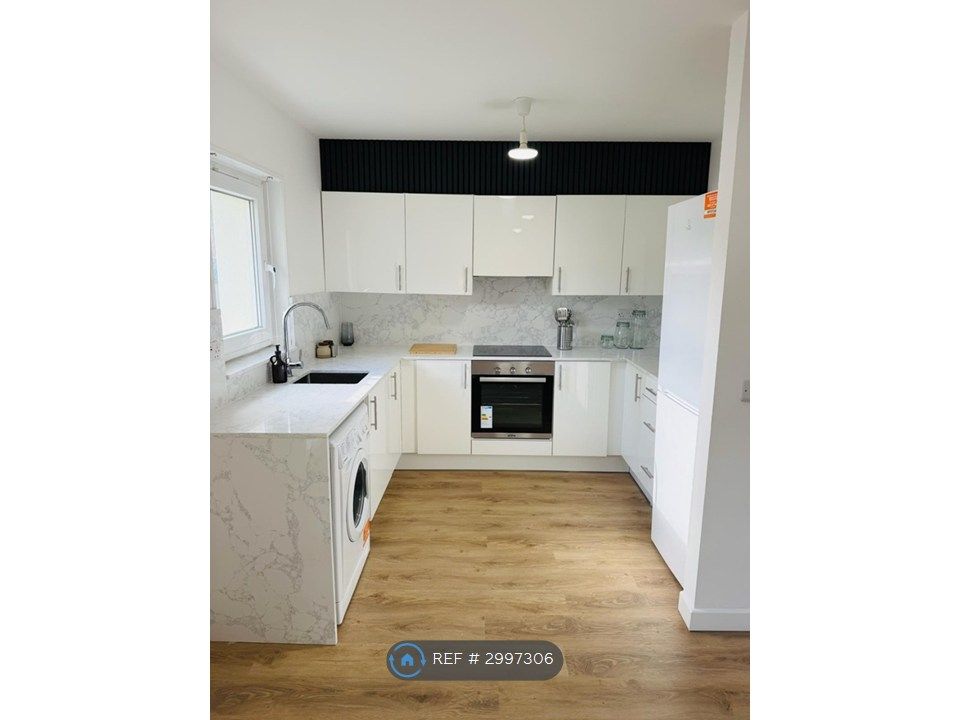 Property photo 3 of 8 Open Plan Kitchen