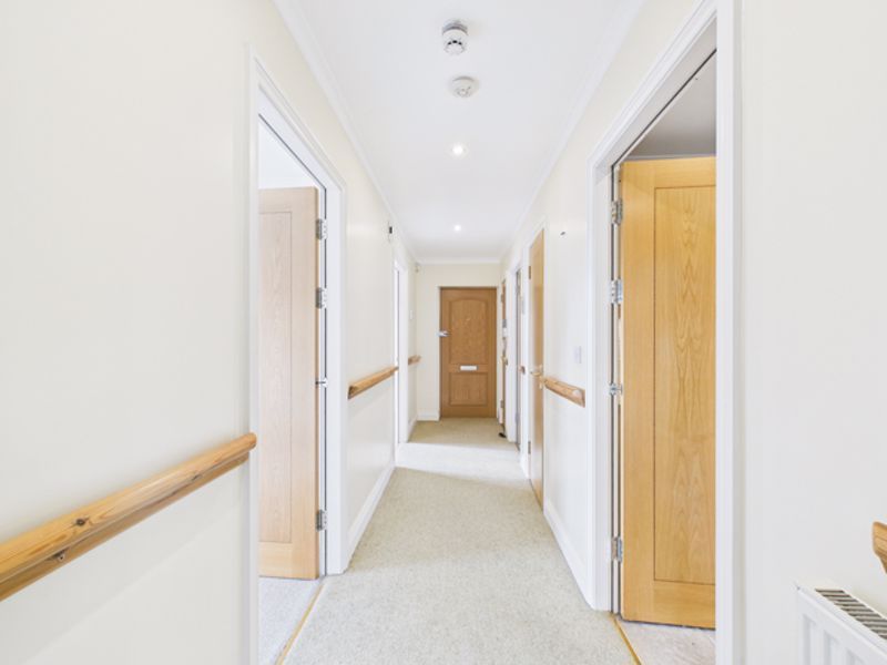 Property photo 3 of 23 Photo 12