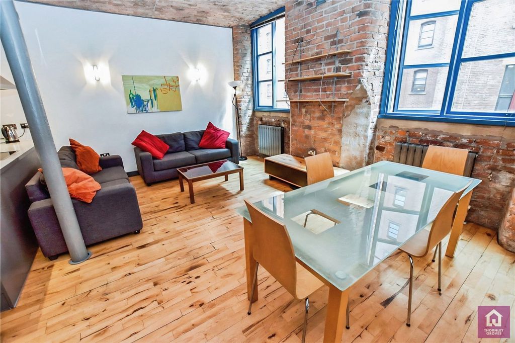 Property photo 2 of 11 Pbox-Img.Jpg