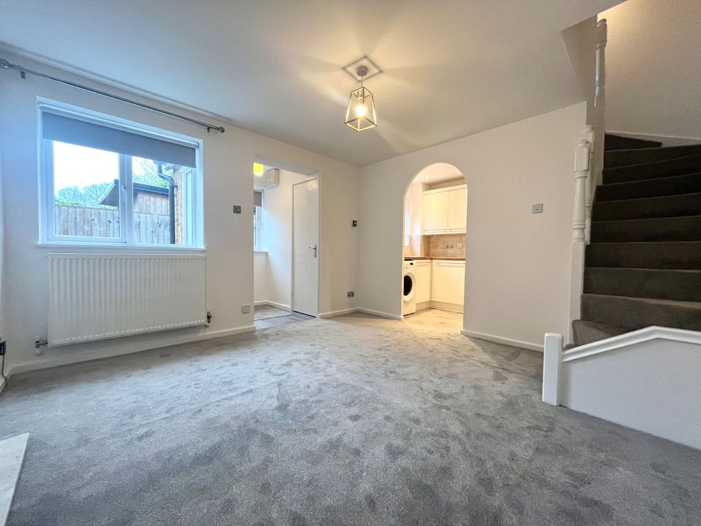 Property photo 2 of 14 Picture No. 18