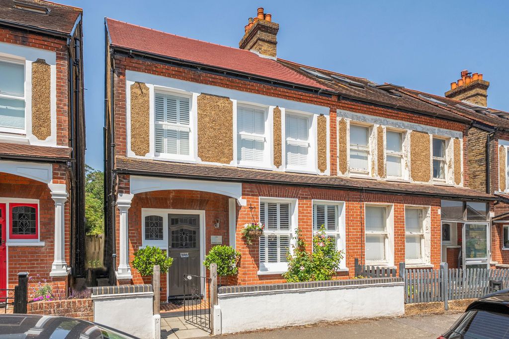 Property photo 1 of 17