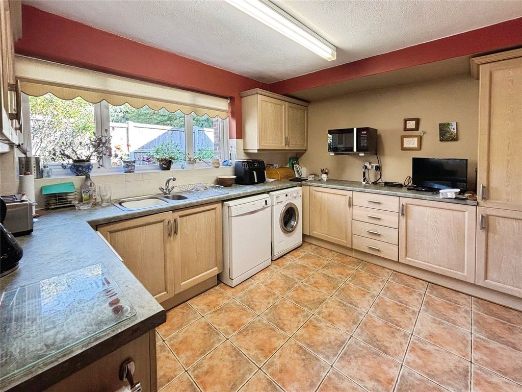 Property photo 3 of 17 Picture No. 15