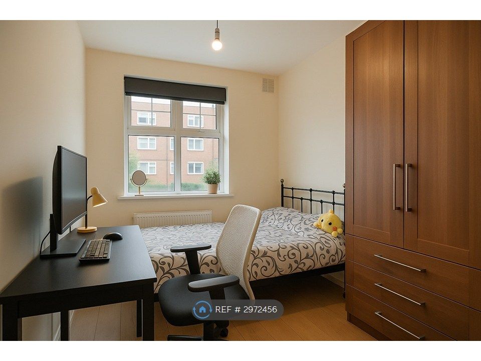 Property photo 1 of 9