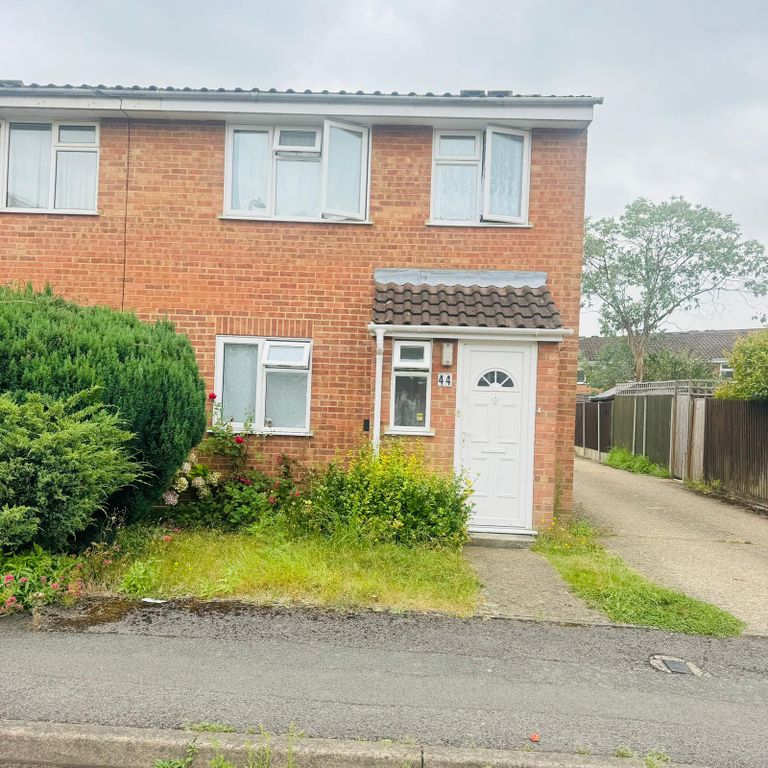 Property photo 1 of 11