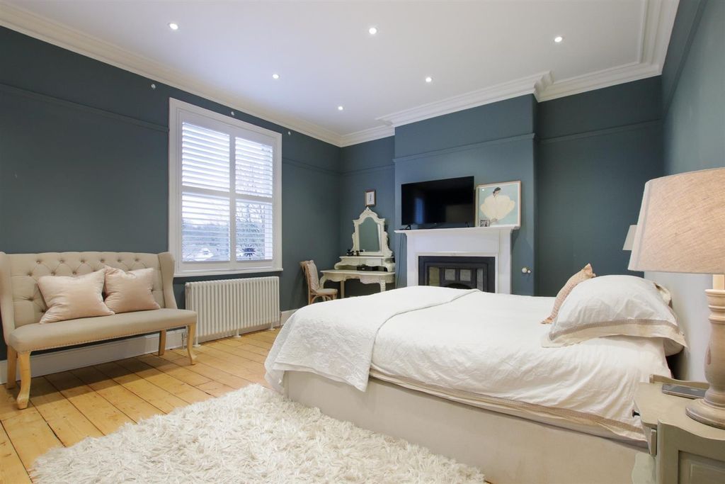 Additional image 16 of 5 bed terraced house for saleGarden Road, Knutsford WA16