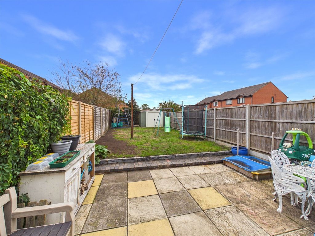 Property photo 3 of 9 Picture No. 12