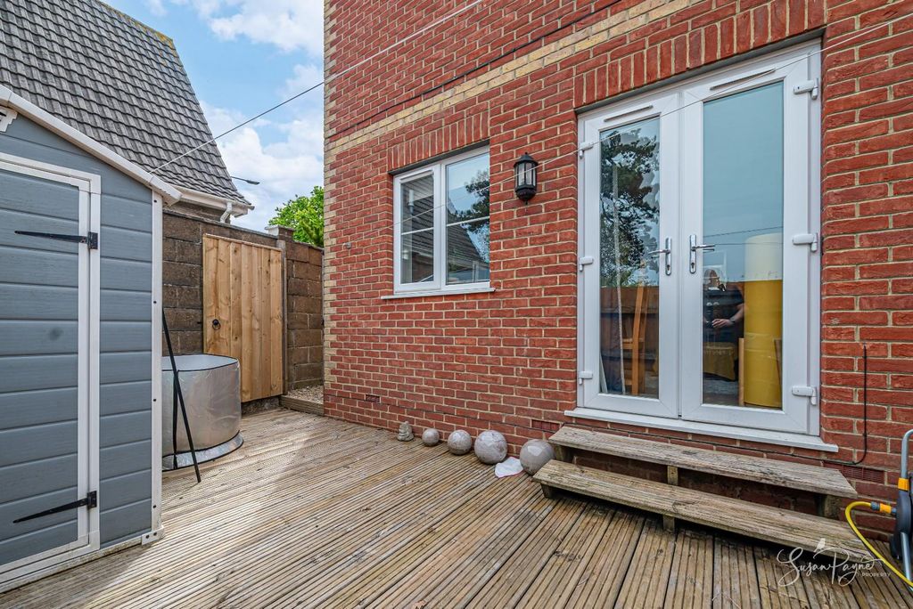 Property photo 2 of 22 Rear Garden