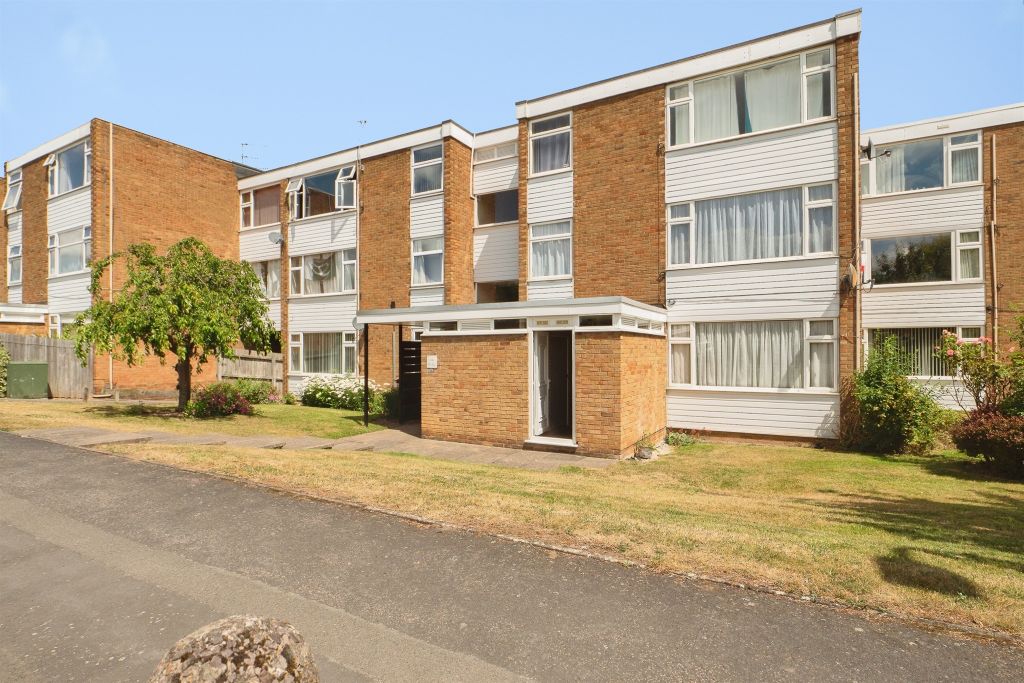 Property photo 1 of 13