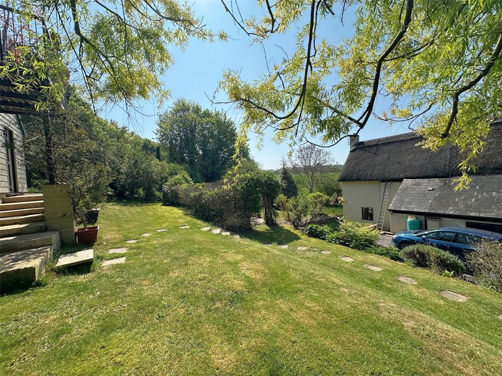 Property photo 3 of 35 Picture No. 17