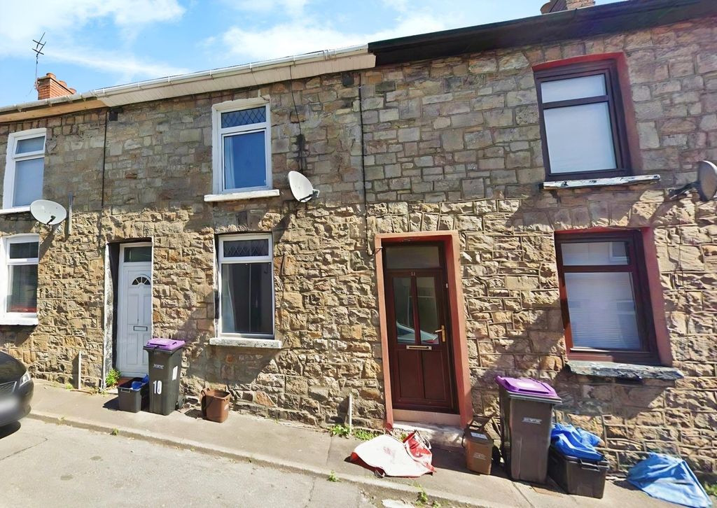 Property photo 1 of 2 Image