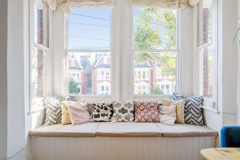 Property photo 3 of 14 Picture No. 24