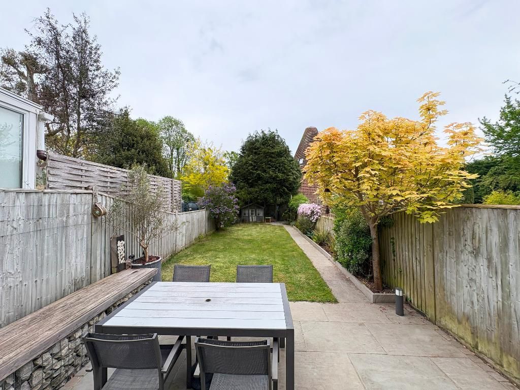 Property photo 2 of 12