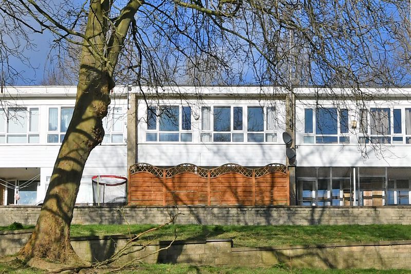 Property photo 1 of 17 External