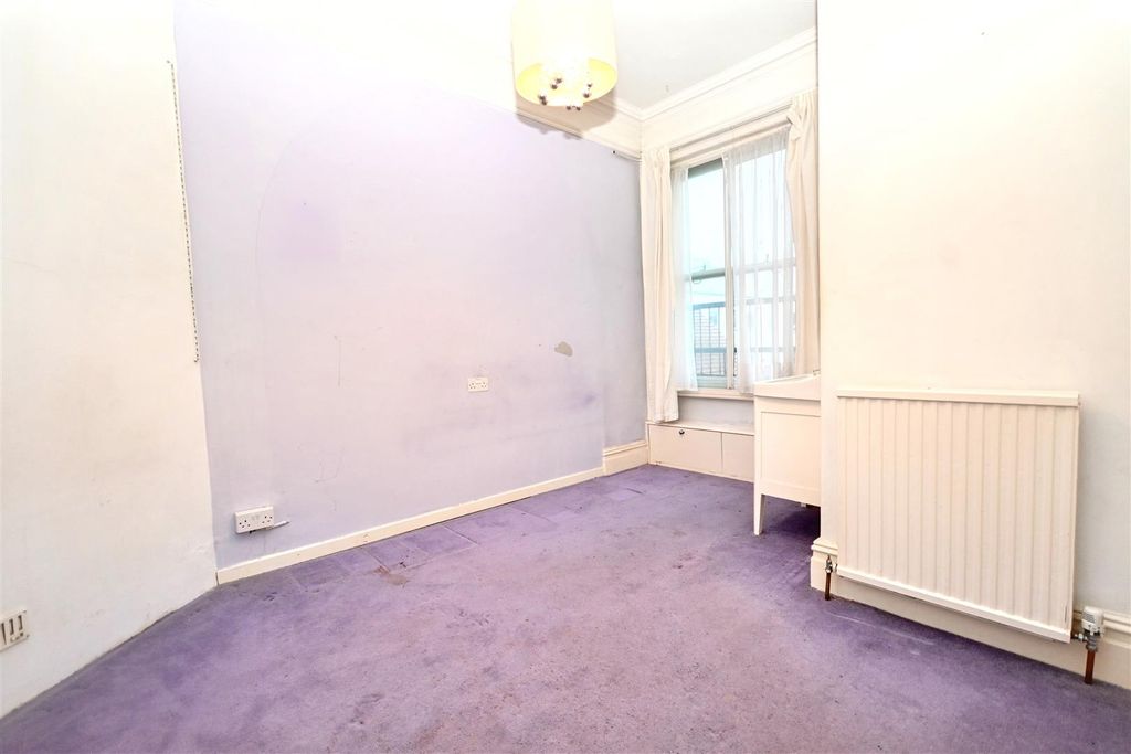 Additional image 7 of 5 bed flat for saleHartington Place, Eastbourne BN21