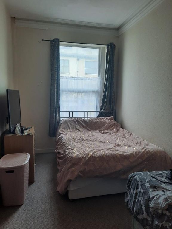 Property photo 3 of 4 32B15Dda-3c6F-46A5-A09c-3Bacfef16c81.Jpeg