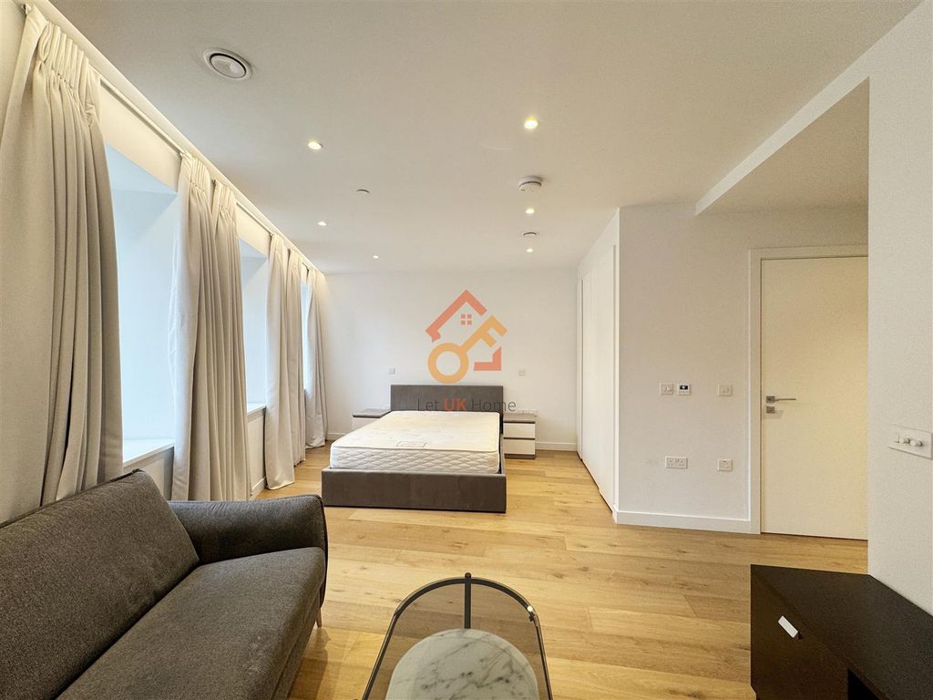 Property photo 2 of 41 ????_2025-09-16_182600_657.Jpg