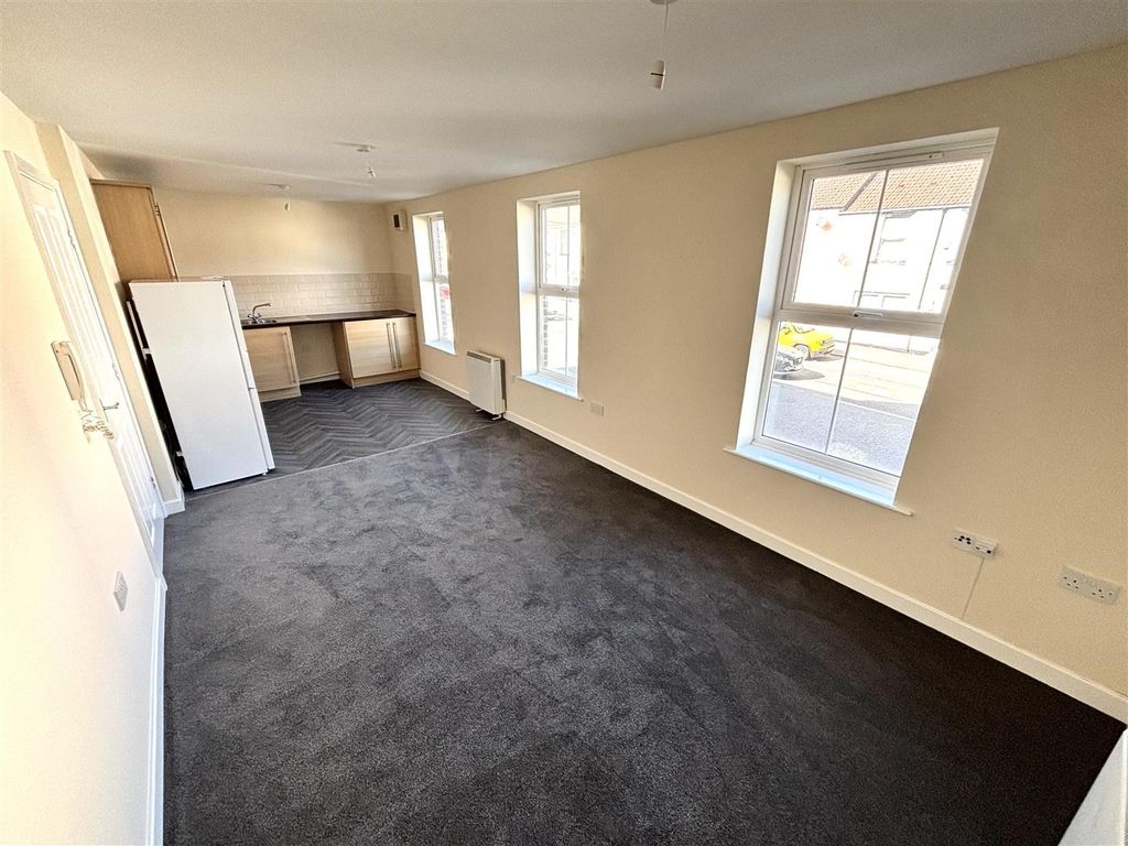 Property photo 2 of 9 Open Plan Living Area