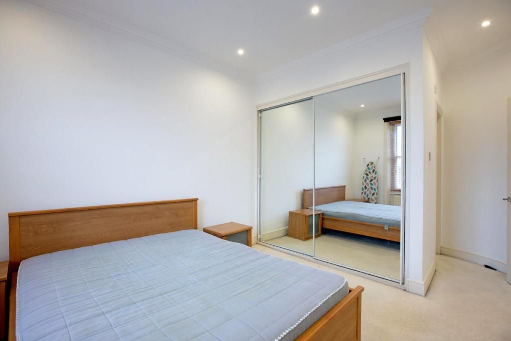 Property photo 3 of 11 Gallery