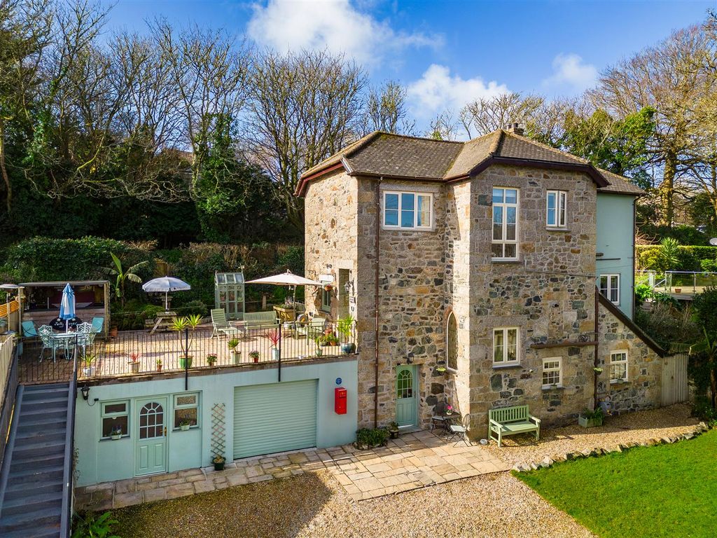 Property photo 1 of 38