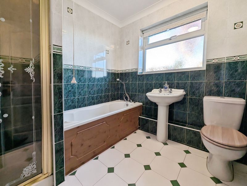 Property photo 3 of 14 Photo 1