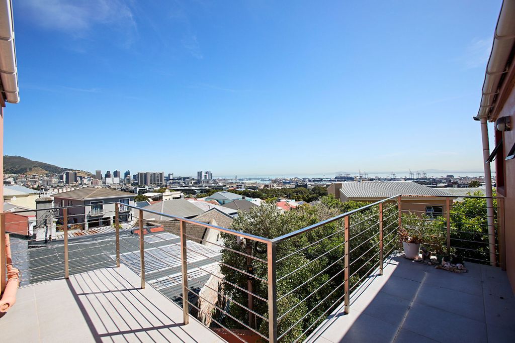 Property photo 2 of 46 Kw1678467