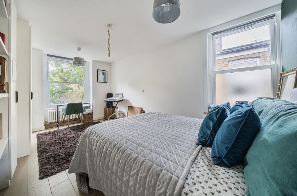 Property photo 1 of 11 1344674-16-68B958...