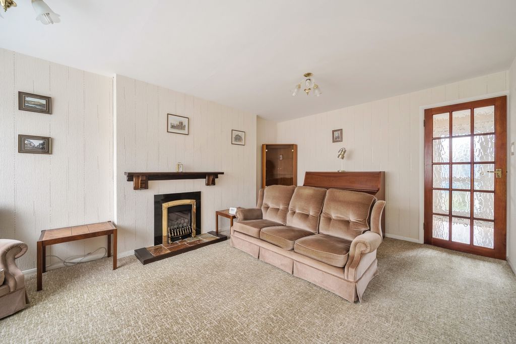 Property photo 3 of 18 1435415-20-69c6948056De5