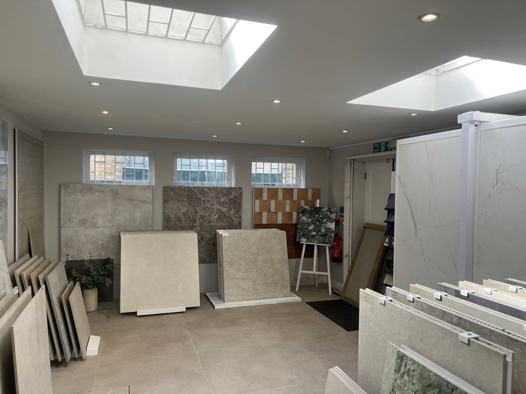 Property photo 3 of 5
