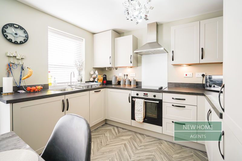 Property photo 3 of 19 Photo 5