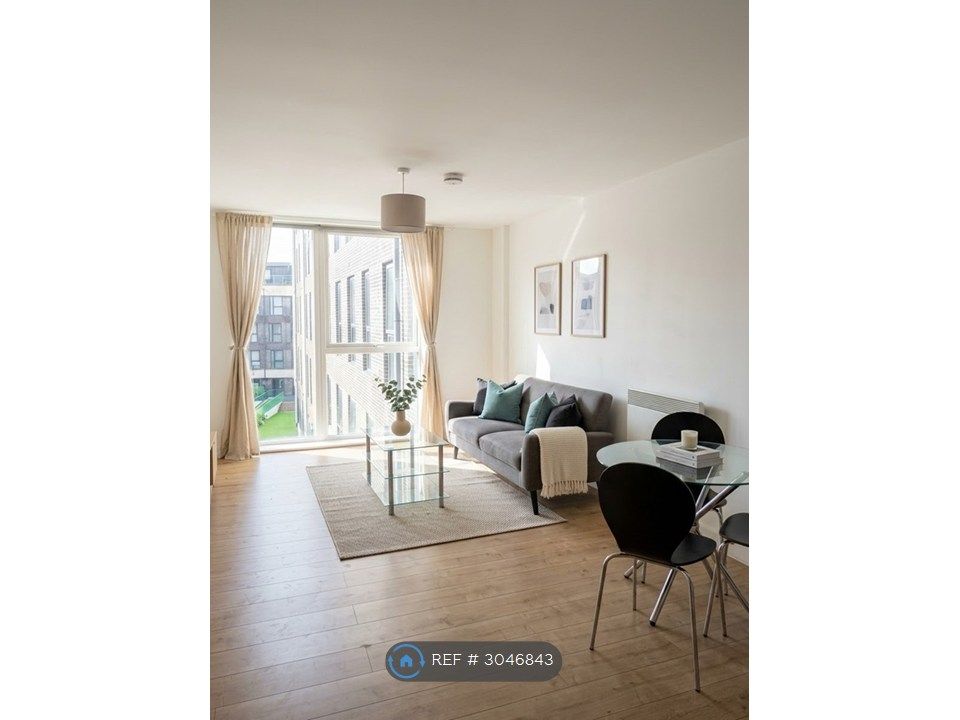 Property photo 1 of 9