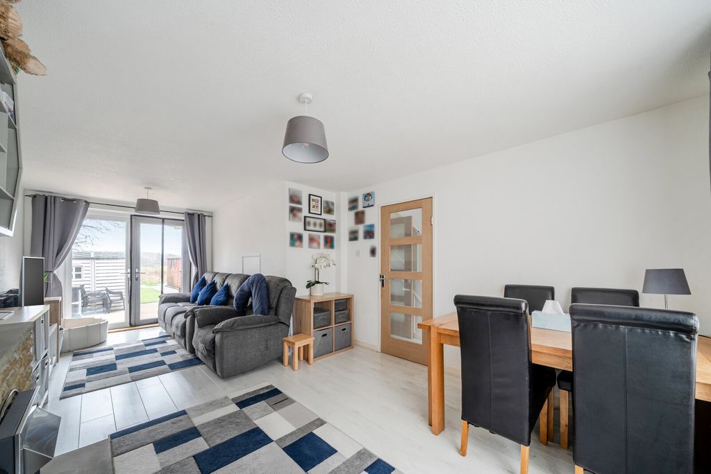 Property photo 2 of 24 Picture 2