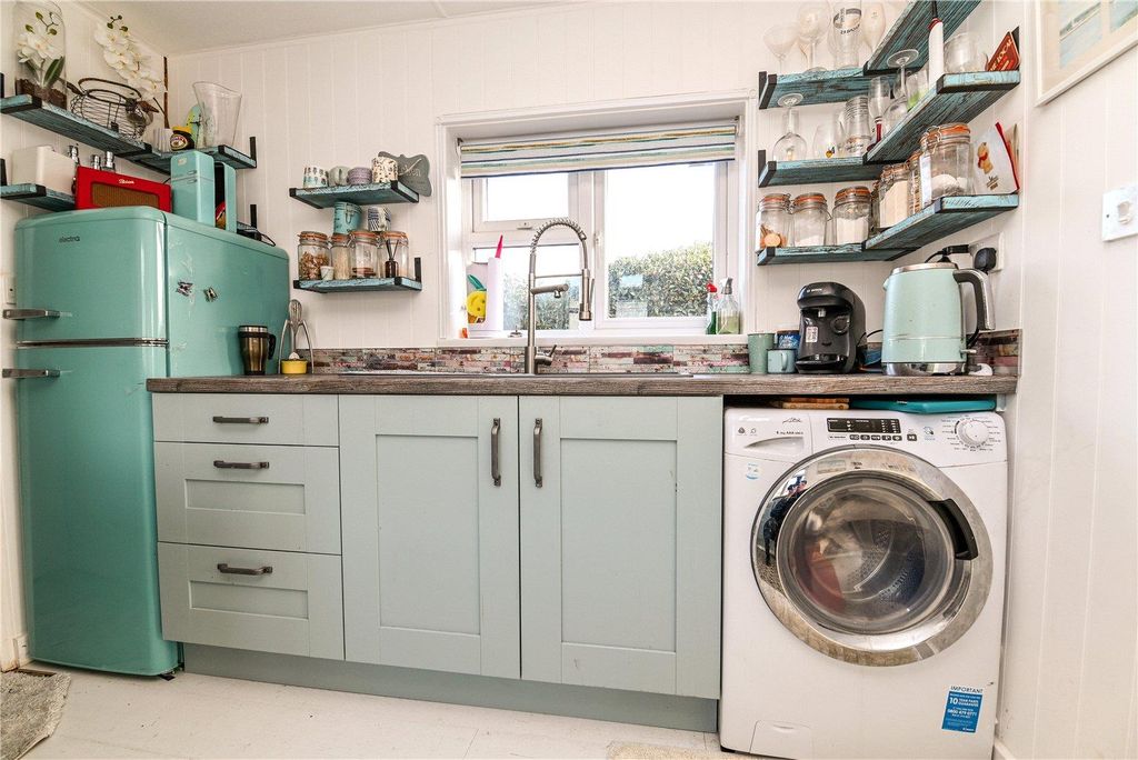 Property photo 3 of 15 Picture No. 04