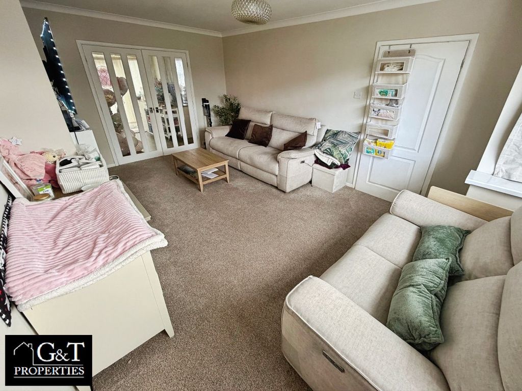 Property photo 3 of 20 Reception Room