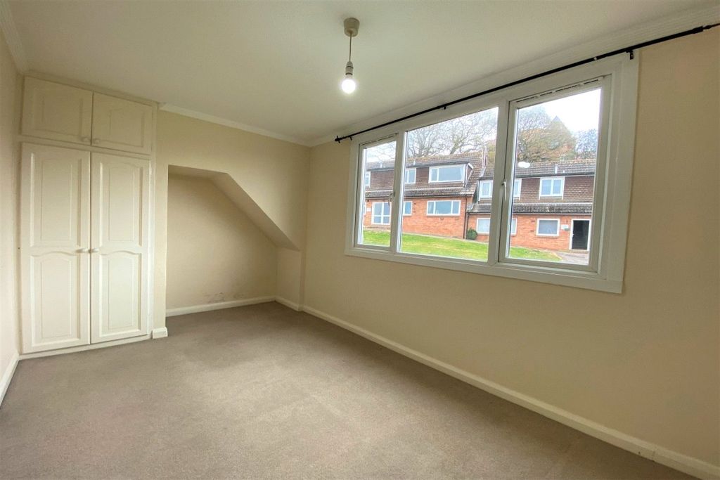 Property photo 3 of 6 Picture No. 05