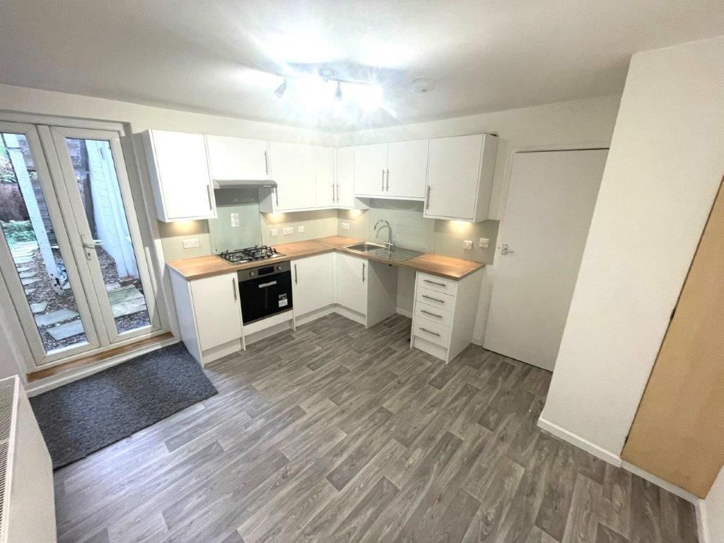 Property photo 3 of 7 Long4.Jpg