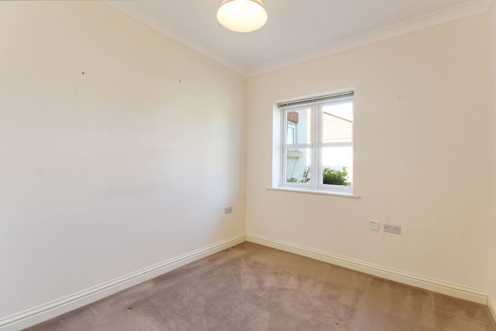Additional image 7 of 2 bed semi-detached bungalow for saleBrickfield Farm Close, Longfield DA3
