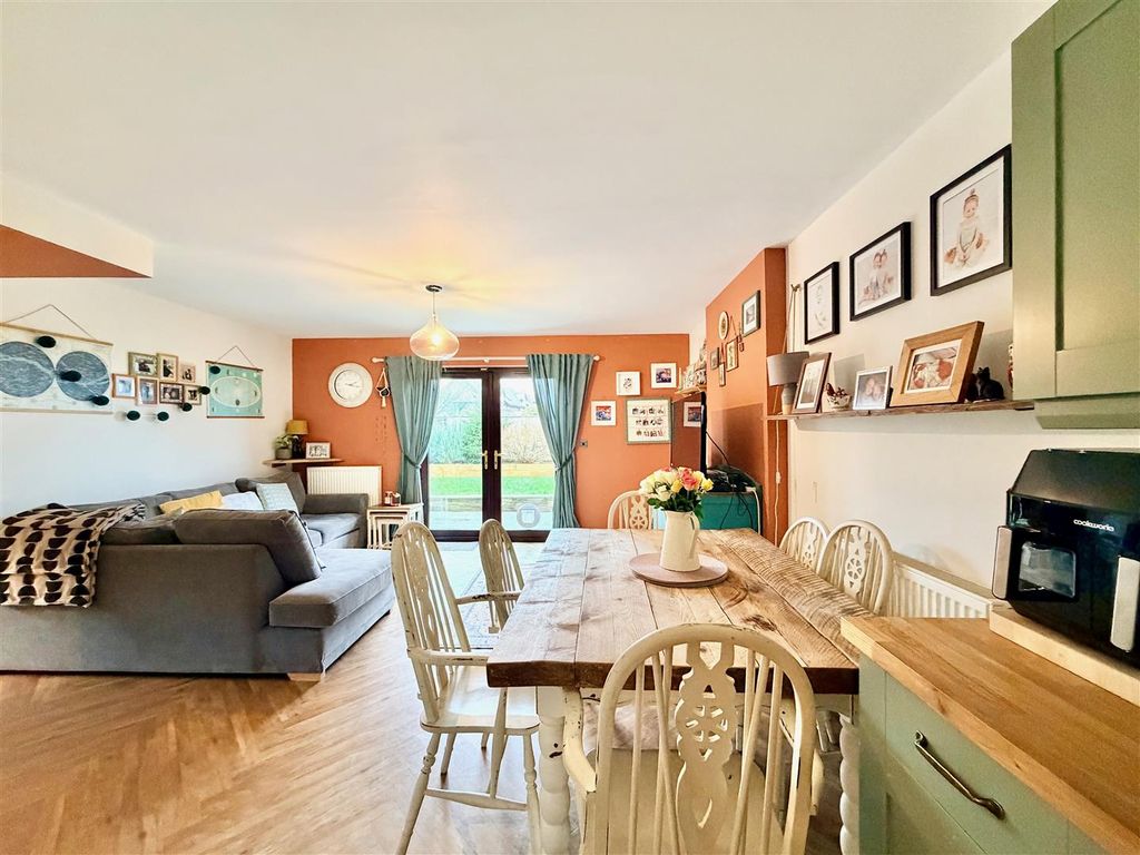 Property photo 3 of 20 Img_1784.Jpeg