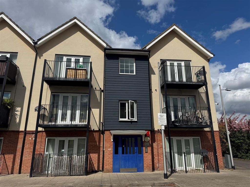 Property photo 1 of 7 1.Jpg