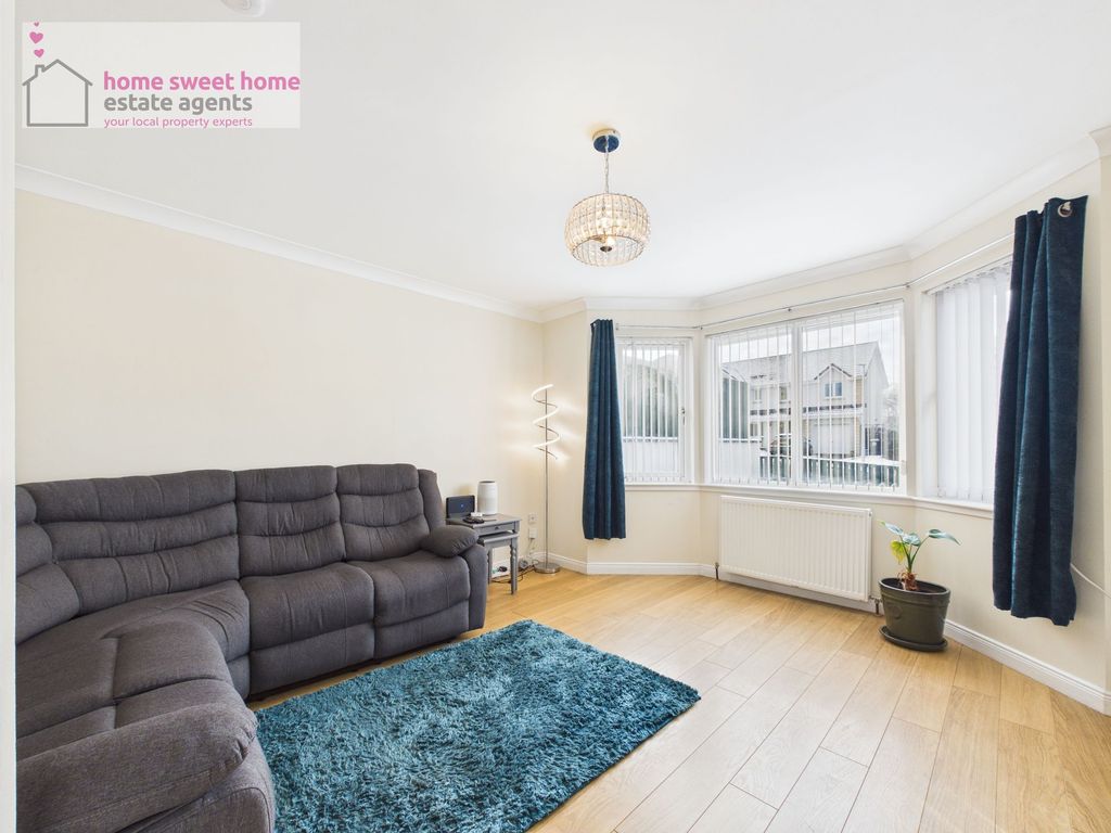 Property photo 2 of 35