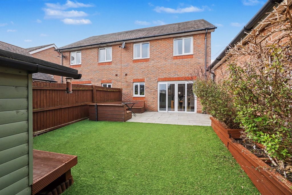 Property photo 2 of 13