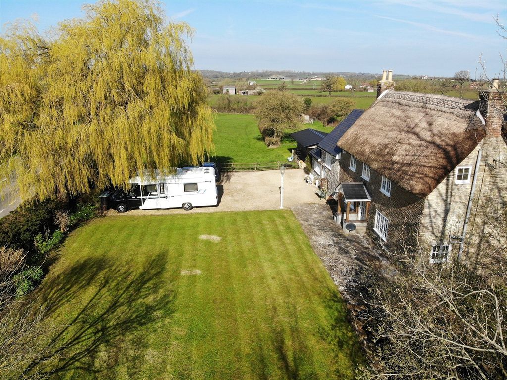 Property photo 3 of 25 Picture No. 31