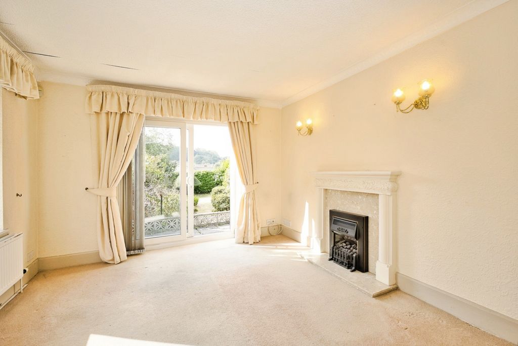 Property photo 3 of 21 Pbox-Img.Jpg