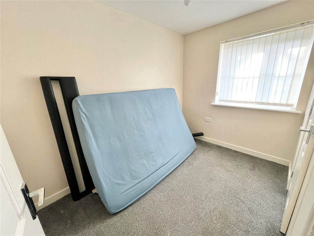 Property photo 3 of 9 Picture No. 02